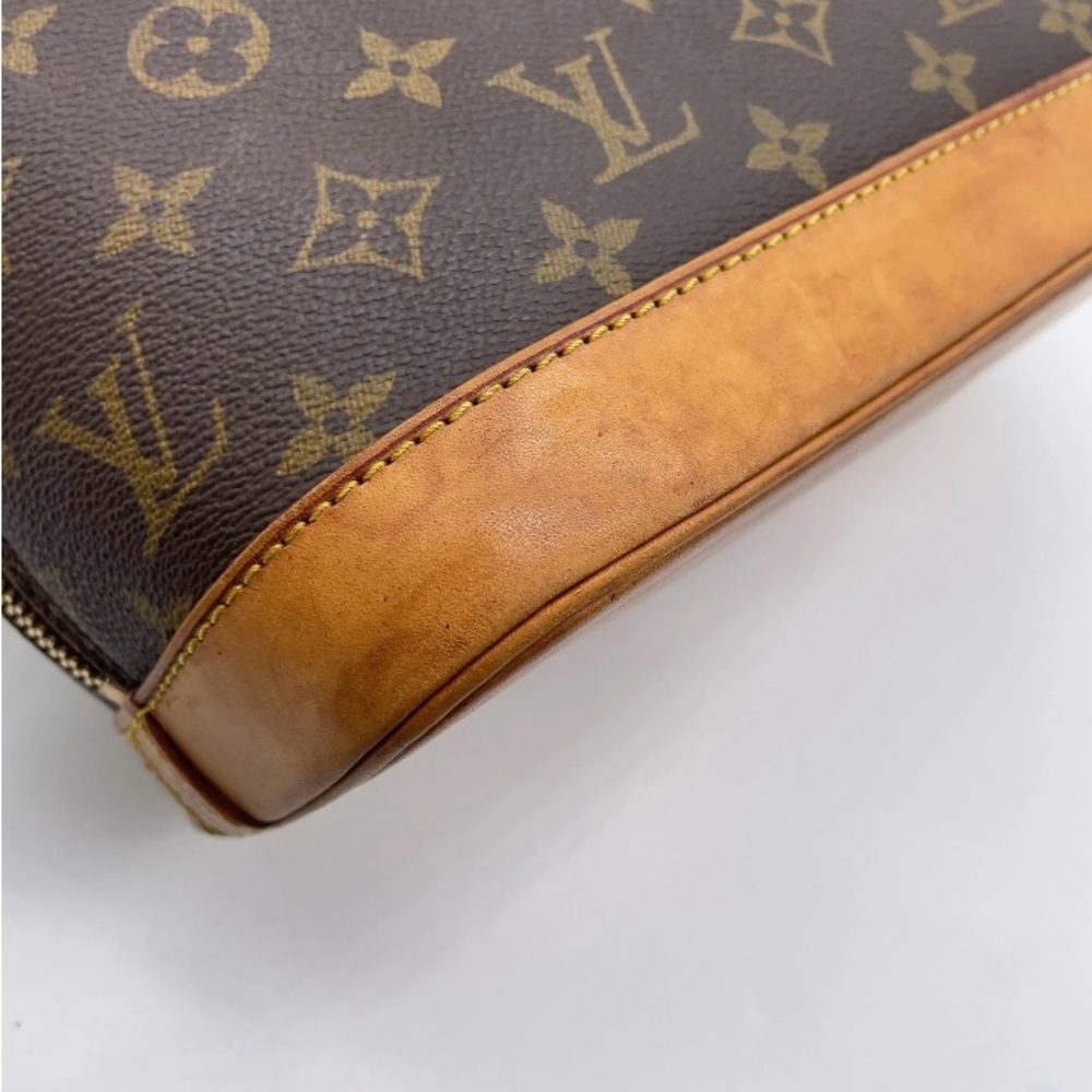 Louis Vuitton CLASSIC Alma Monogram Handbag M51130, Authentic, with dust bag - Picture 7 of 16